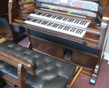 Lowrey Millennium Organ